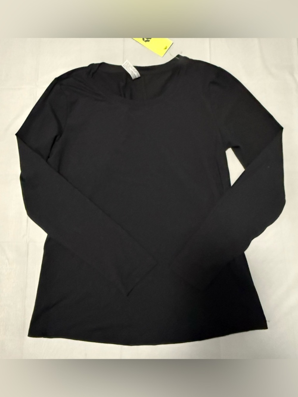 Women’s Small All In Motion Black Longsleeve T Shirt Essential Crew Neck Top NEW